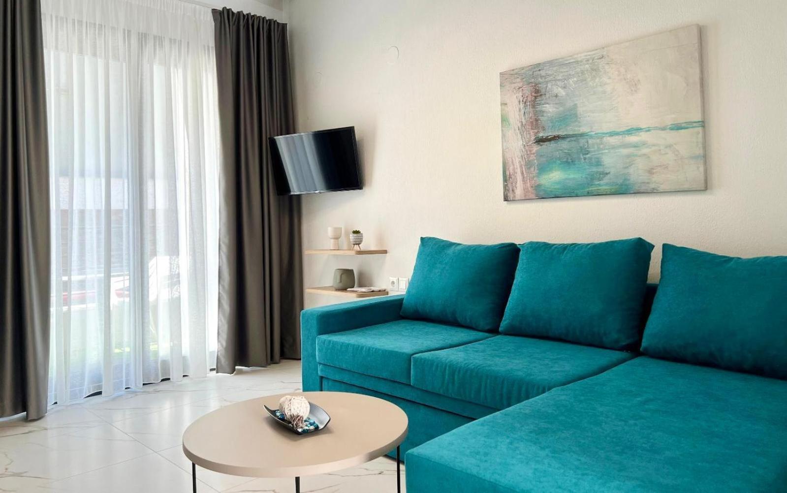 Four Shades Luxury Suites Sarti Bagian luar foto