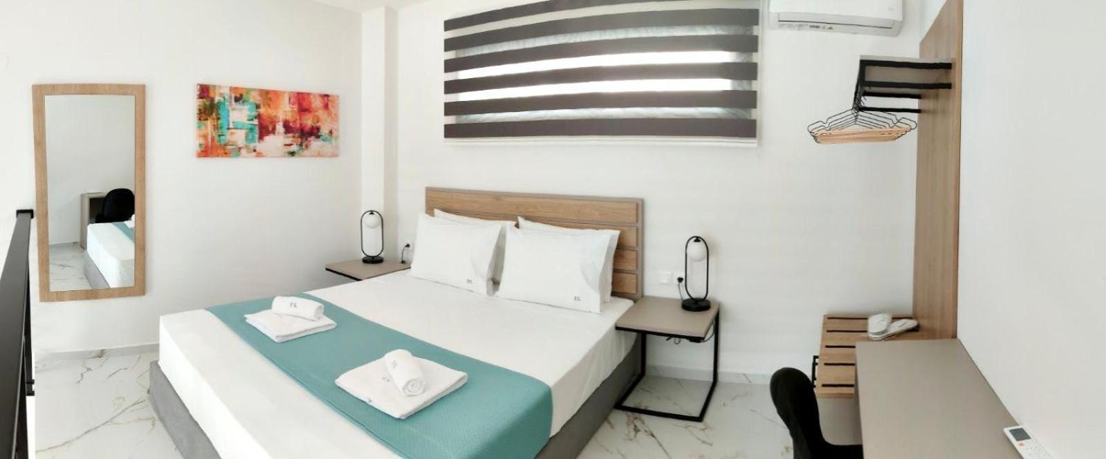 Four Shades Luxury Suites Sarti Bagian luar foto